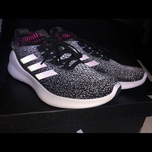Womens adidas size 9